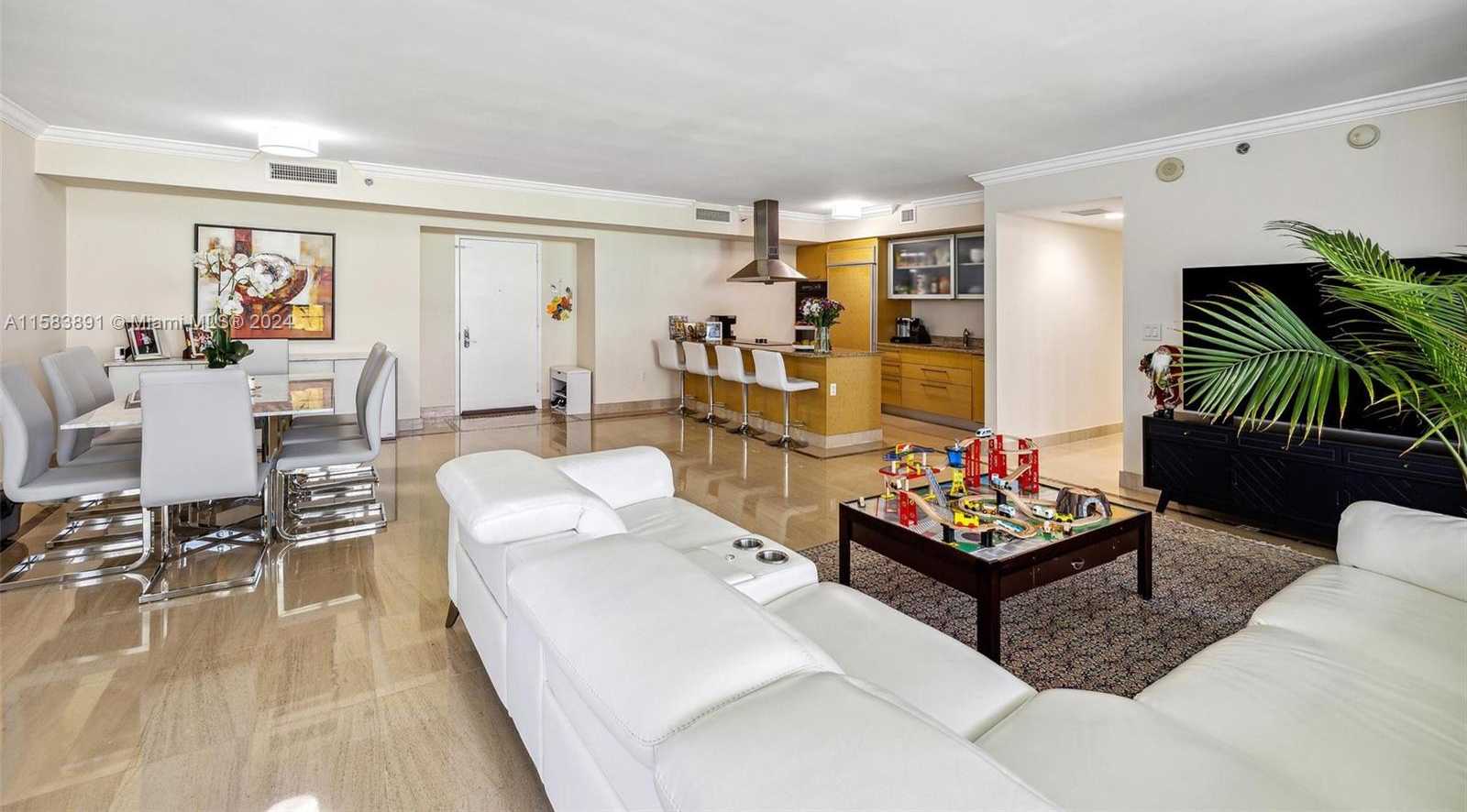 Small Image of 1800 SOUTH OCEAN DR #1010, Hallandale Beach Number 7