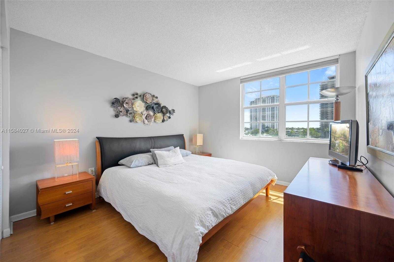Small Image of 19655 EAST COUNTRY CLUB DR #6502, Aventura Number 17