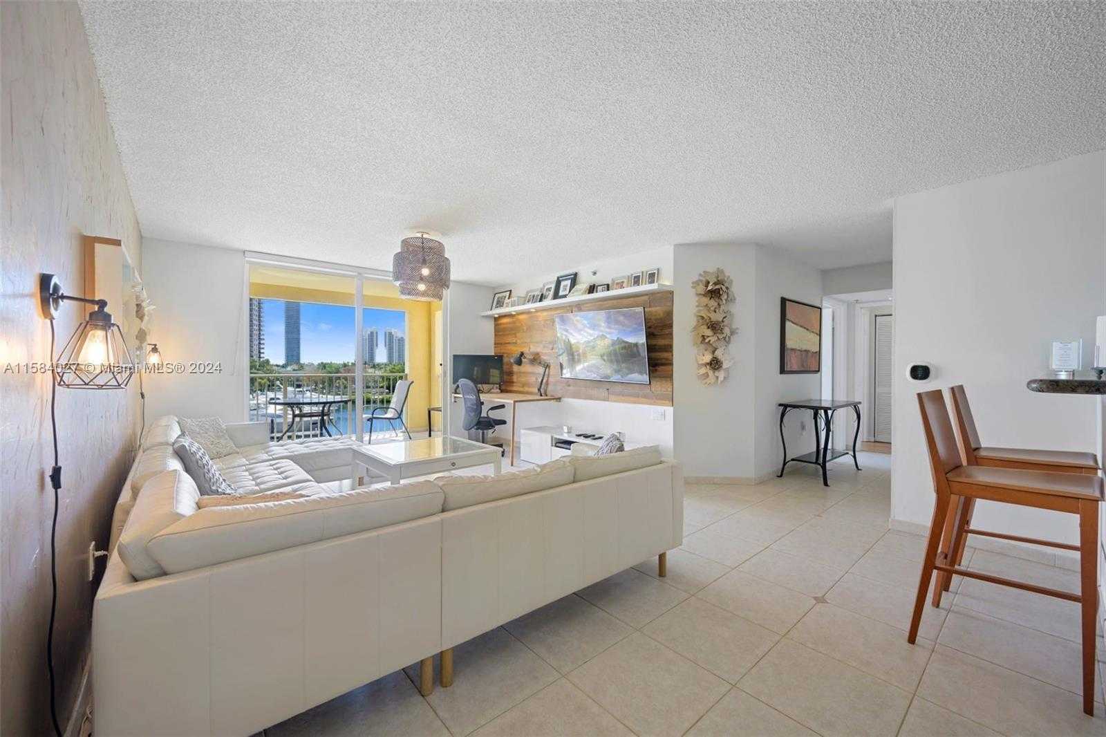 Small Image of 19655 EAST COUNTRY CLUB DR #6502, Aventura Number 4