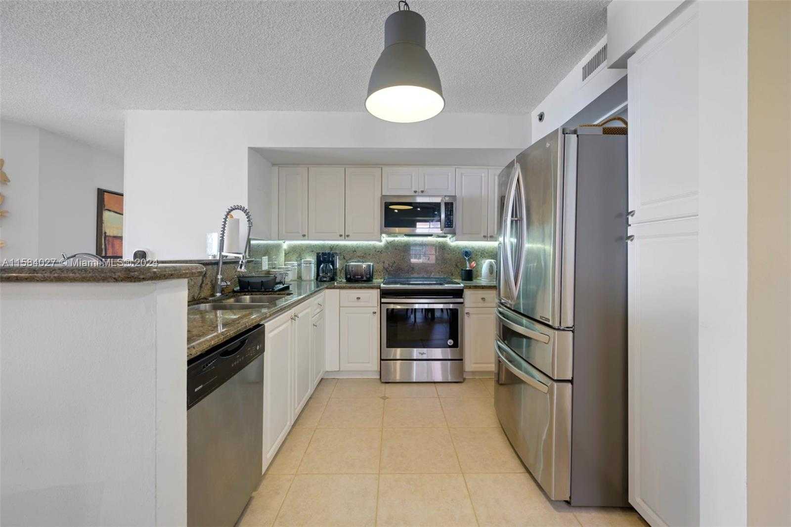 Small Image of 19655 EAST COUNTRY CLUB DR #6502, Aventura Number 8