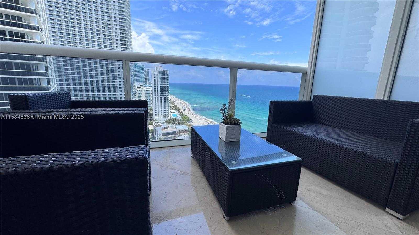 Small Image of 1830 SOUTH OCEAN DR #2211, Hallandale Beach Number 4