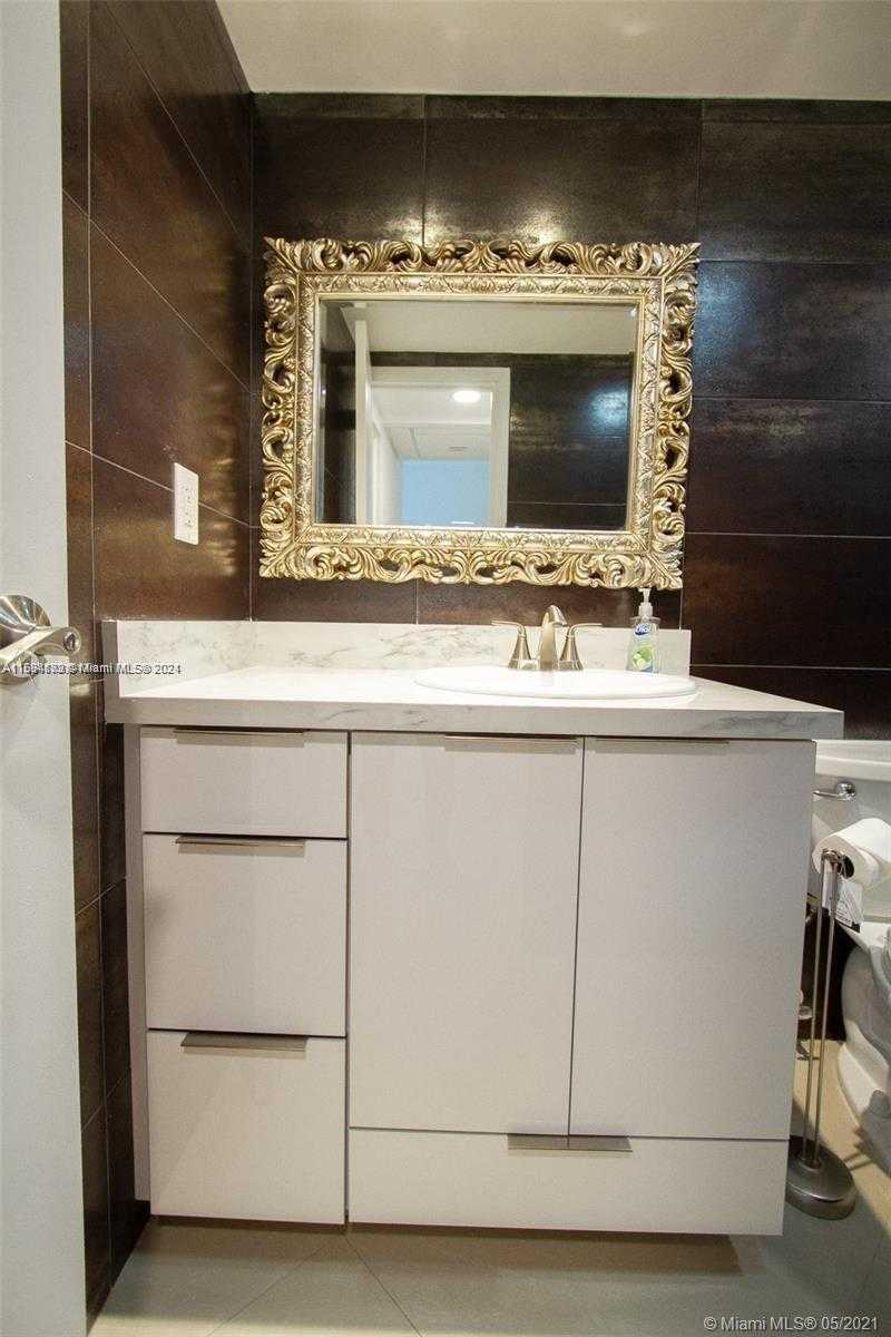 Small Image of 3801 SOUTH OCEAN DR #PH16S, Hollywood Number 20