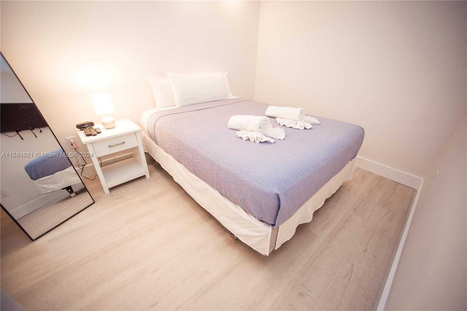 Small Image of 19370 COLLINS AVE #124, Sunny Isles Beach Number 19