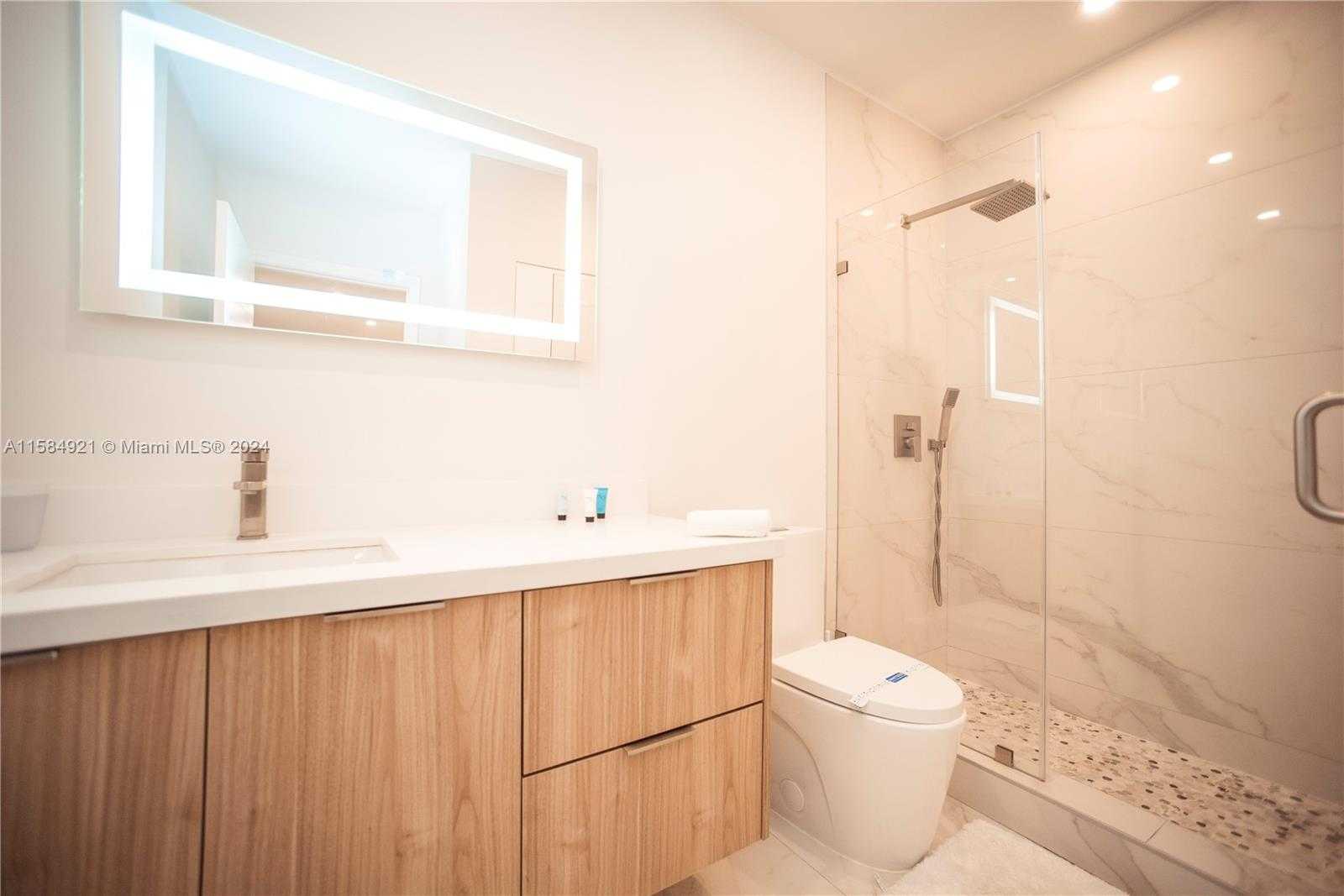 Small Image of 19370 COLLINS AVE #124, Sunny Isles Beach Number 22