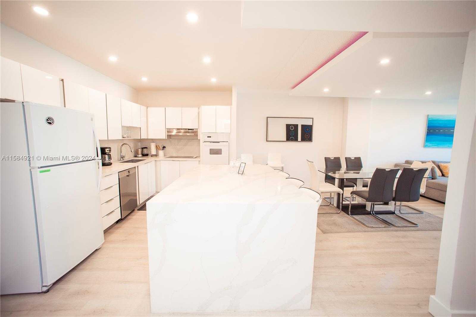 Small Image of 19370 COLLINS AVE #124, Sunny Isles Beach Number 5