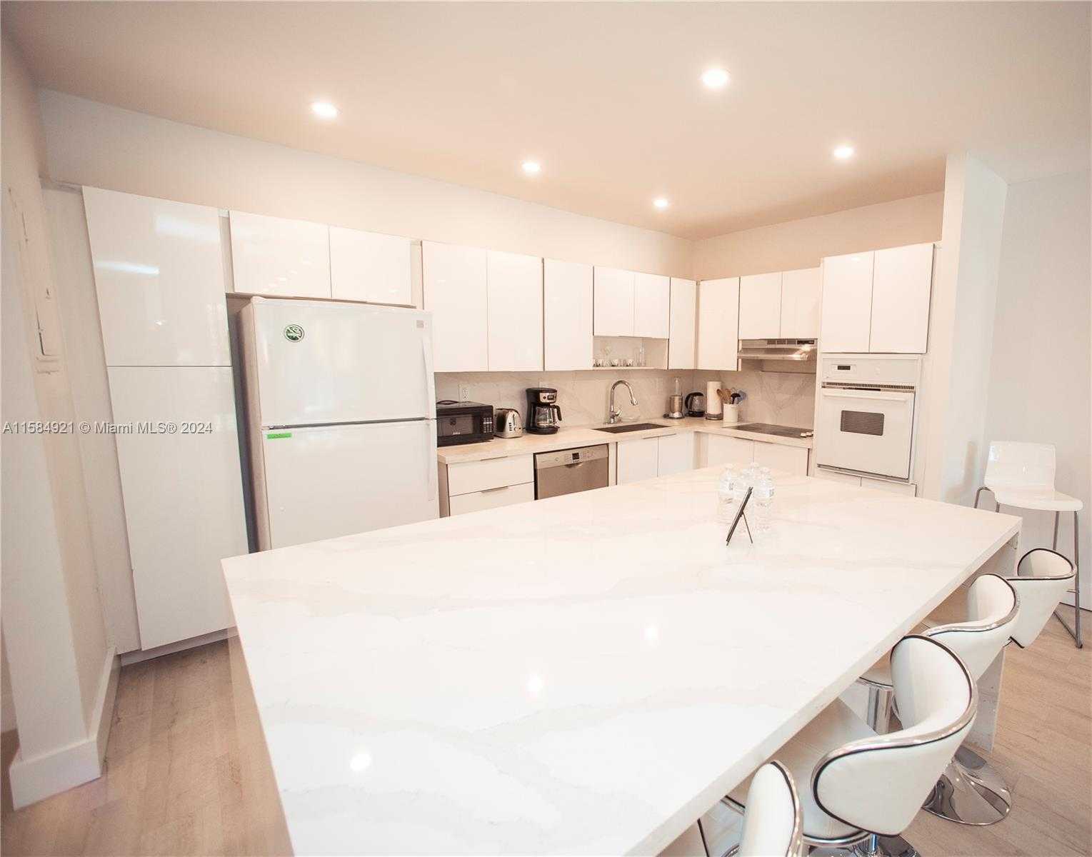Small Image of 19370 COLLINS AVE #124, Sunny Isles Beach Number 6