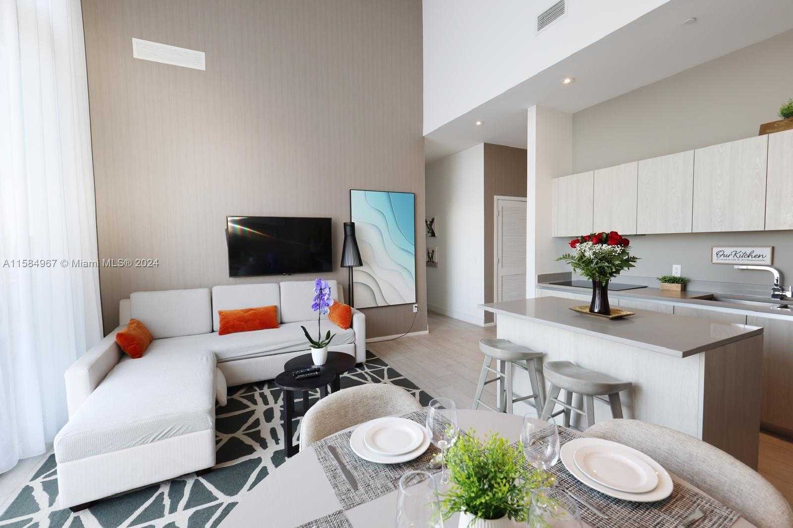 Small Image of 4010 SOUTH OCEAN DR #R504, Hollywood Number 3