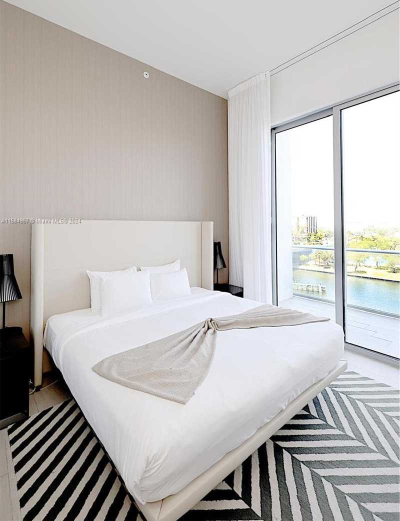 Small Image of 4010 SOUTH OCEAN DR #R504, Hollywood Number 4