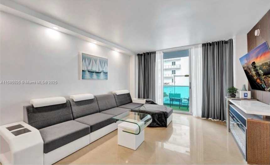 Small Image of 4001 SOUTH OCEAN DR #3L, Hollywood Number 10