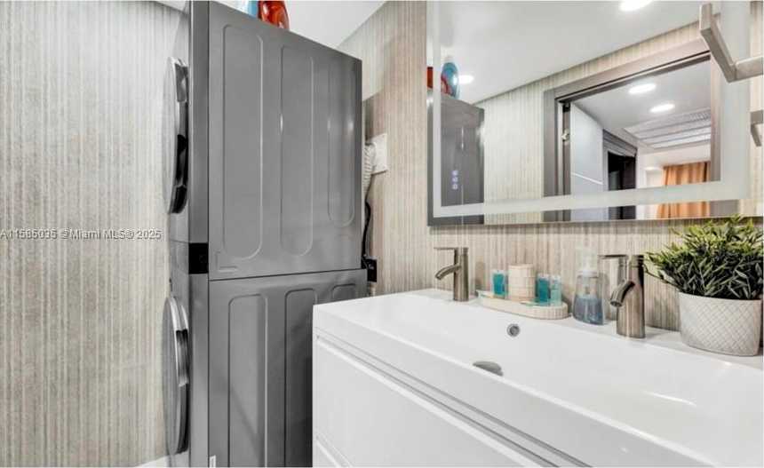 Small Image of 4001 SOUTH OCEAN DR #3L, Hollywood Number 18