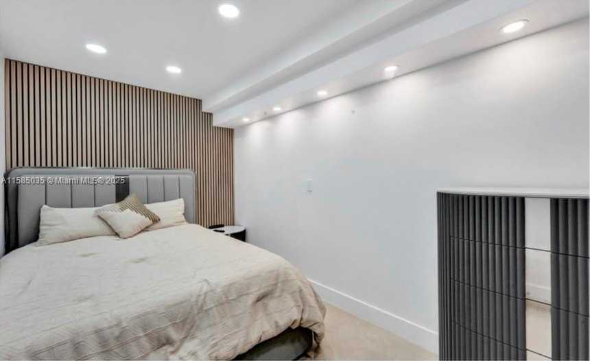 Small Image of 4001 SOUTH OCEAN DR #3L, Hollywood Number 20