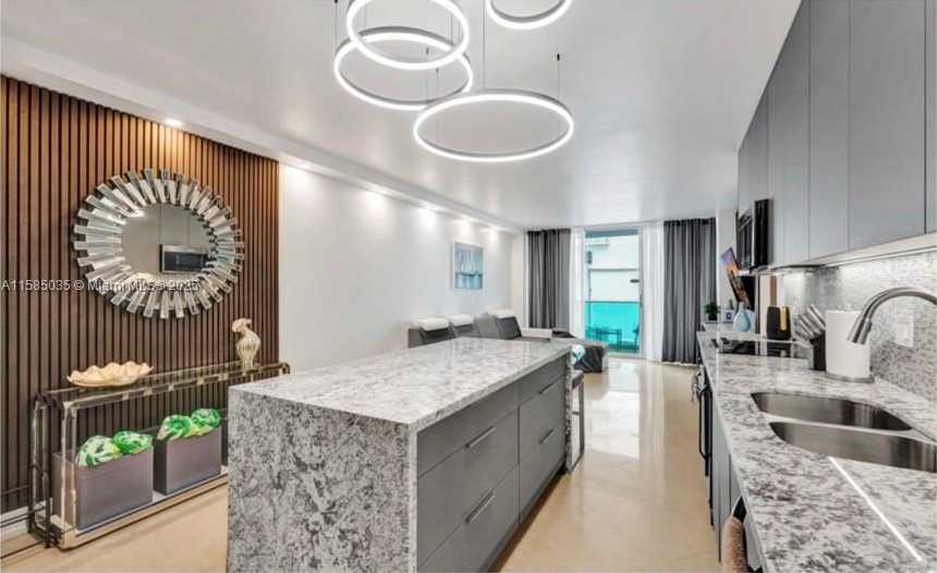 Small Image of 4001 SOUTH OCEAN DR #3L, Hollywood Number 3