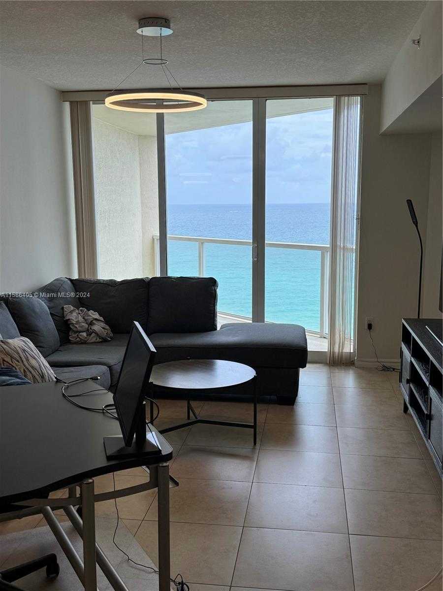 Small Image of 16699 COLLINS AVE #2110, Sunny Isles Beach Number 2