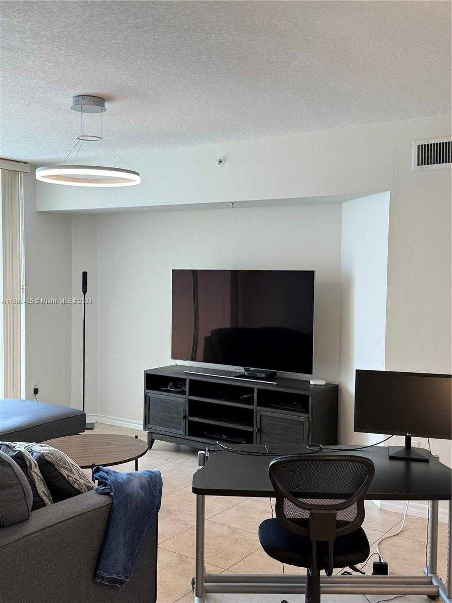 Small Image of 16699 COLLINS AVE #2110, Sunny Isles Beach Number 7