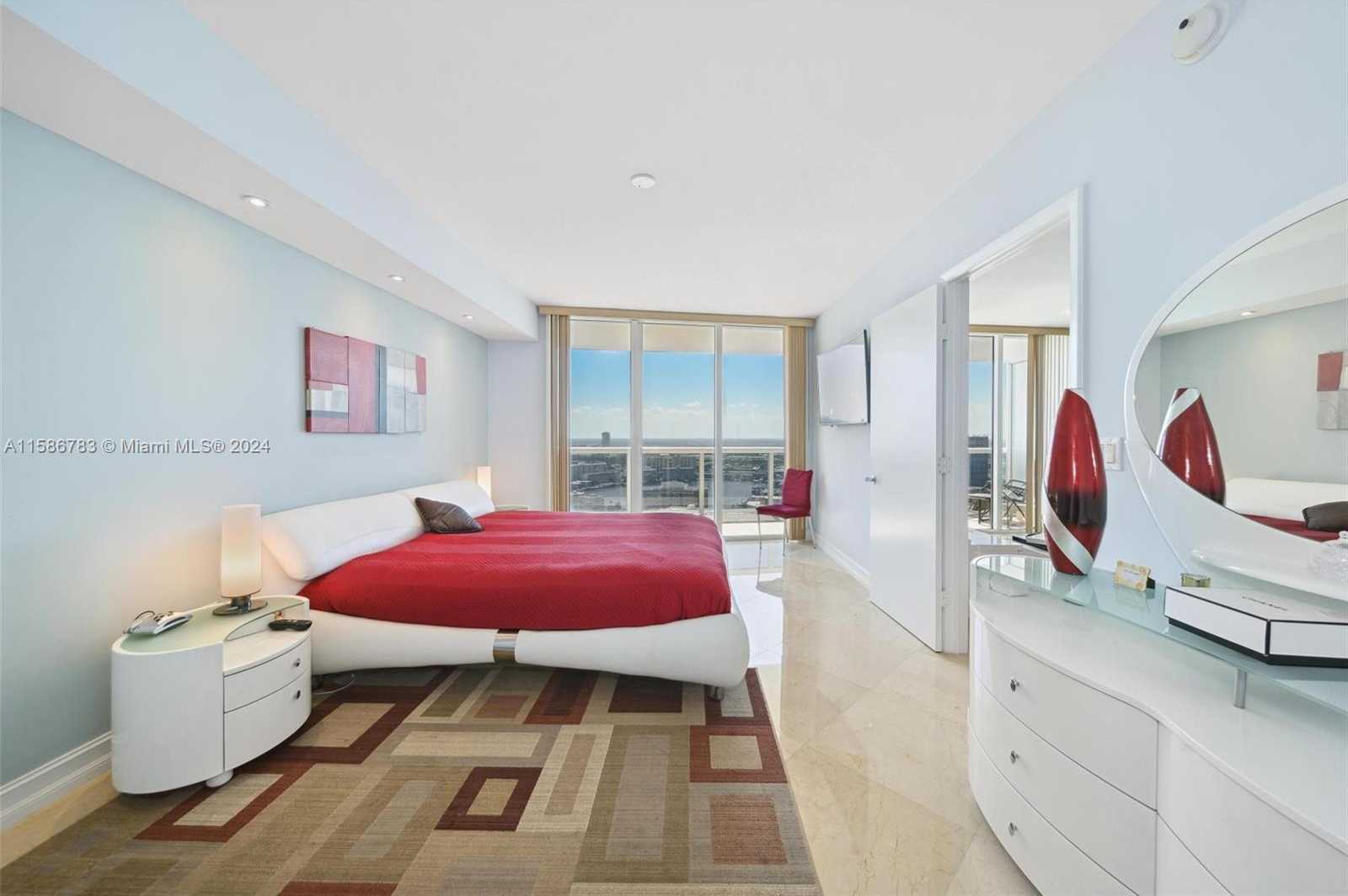 Small Image of 1800 SOUTH OCEAN DR #3206, Hallandale Beach Number 12
