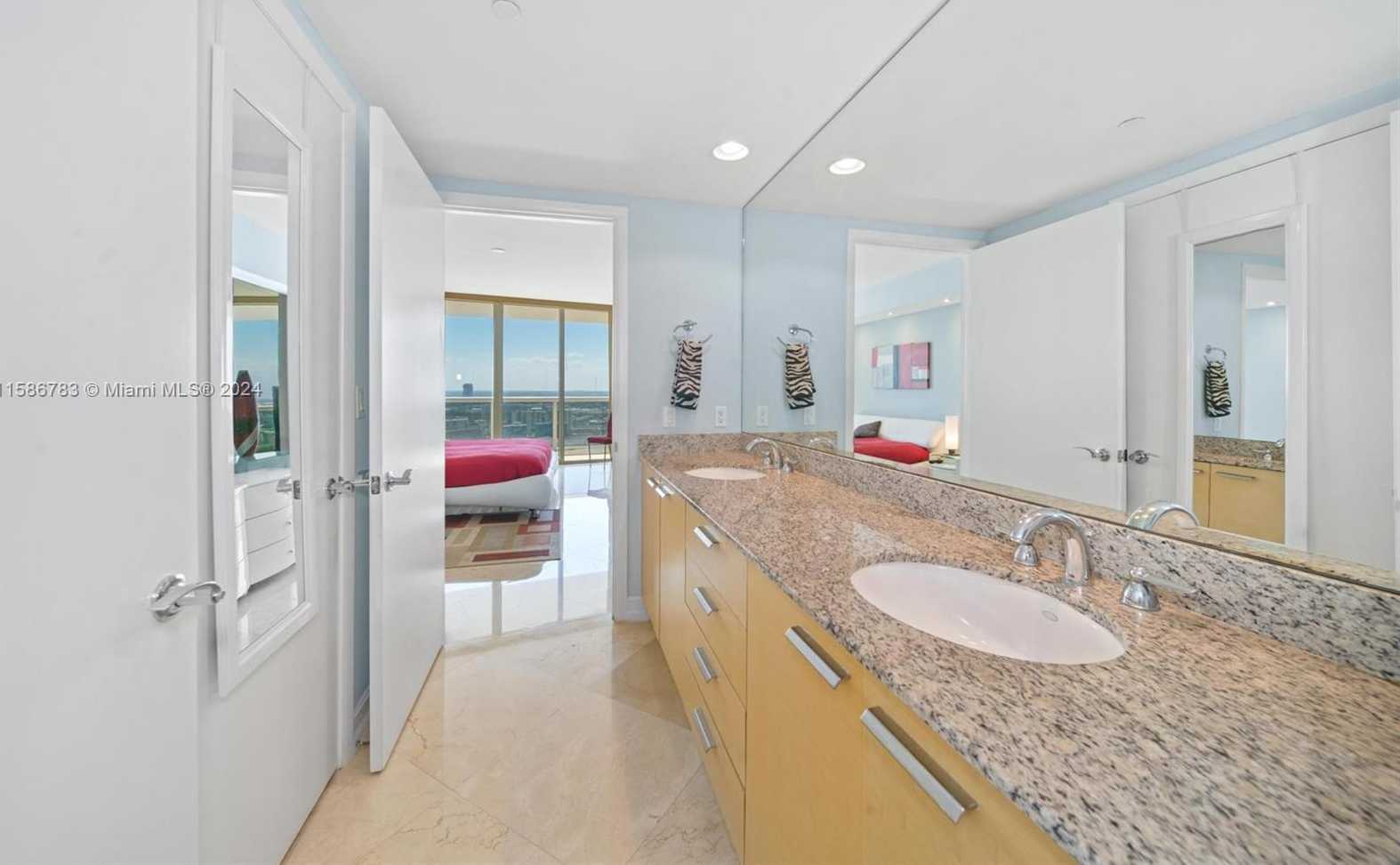 Small Image of 1800 SOUTH OCEAN DR #3206, Hallandale Beach Number 16