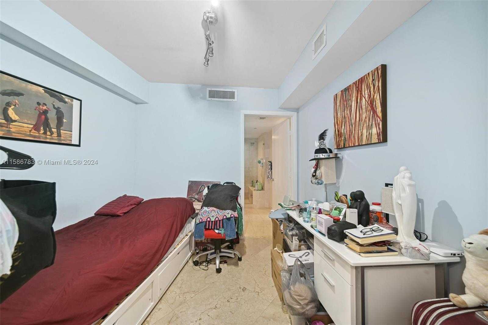Small Image of 1800 SOUTH OCEAN DR #3206, Hallandale Beach Number 17