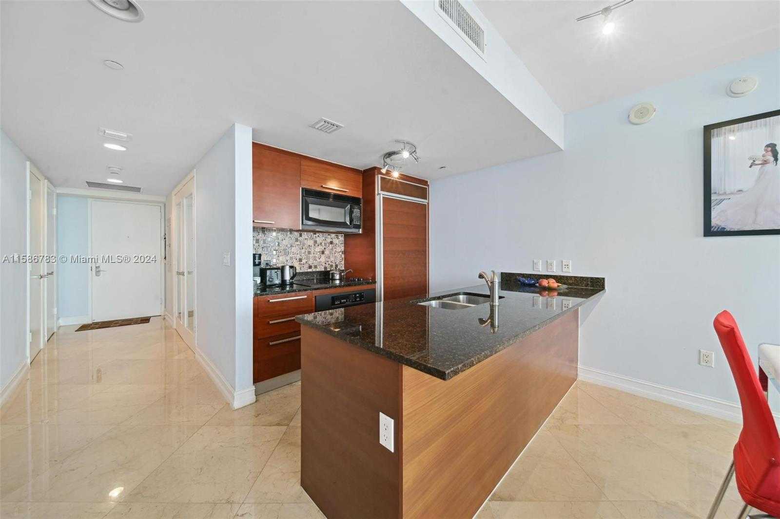 Small Image of 1800 SOUTH OCEAN DR #3206, Hallandale Beach Number 4