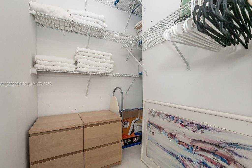 Small Image of 2301 COLLINS AVE #1111, Miami Beach Number 23