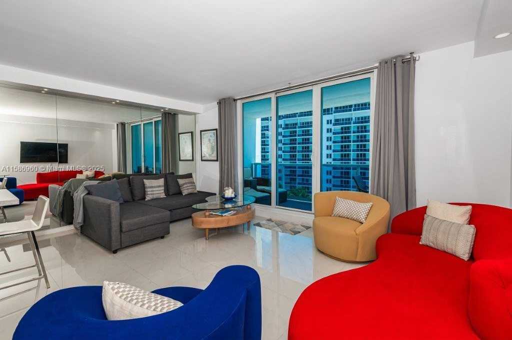 Small Image of 2301 COLLINS AVE #1111, Miami Beach Number 6