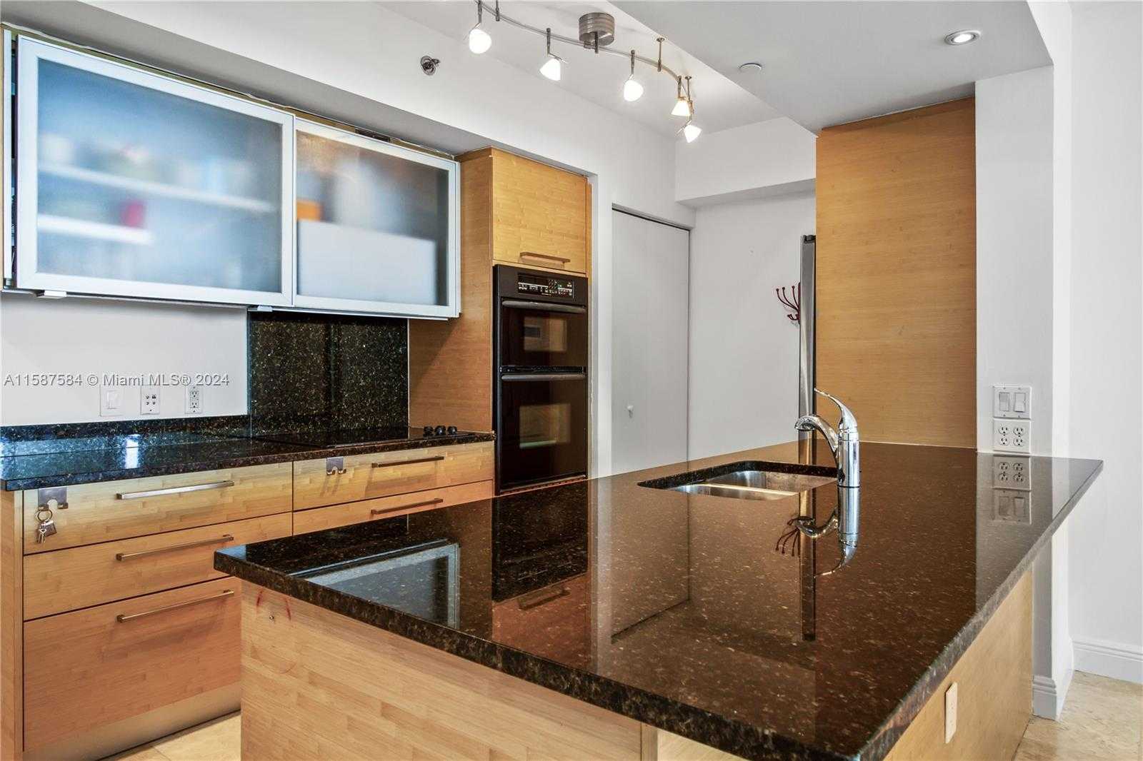 Small Image of 1830 SOUTH OCEAN DR #4204, Hallandale Beach Number 10