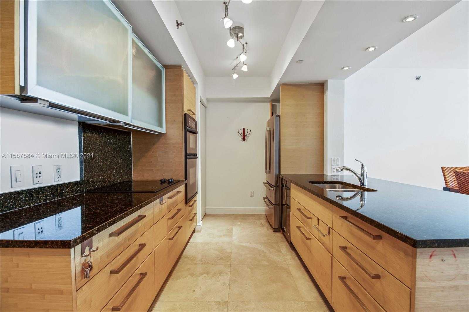 Small Image of 1830 SOUTH OCEAN DR #4204, Hallandale Beach Number 12