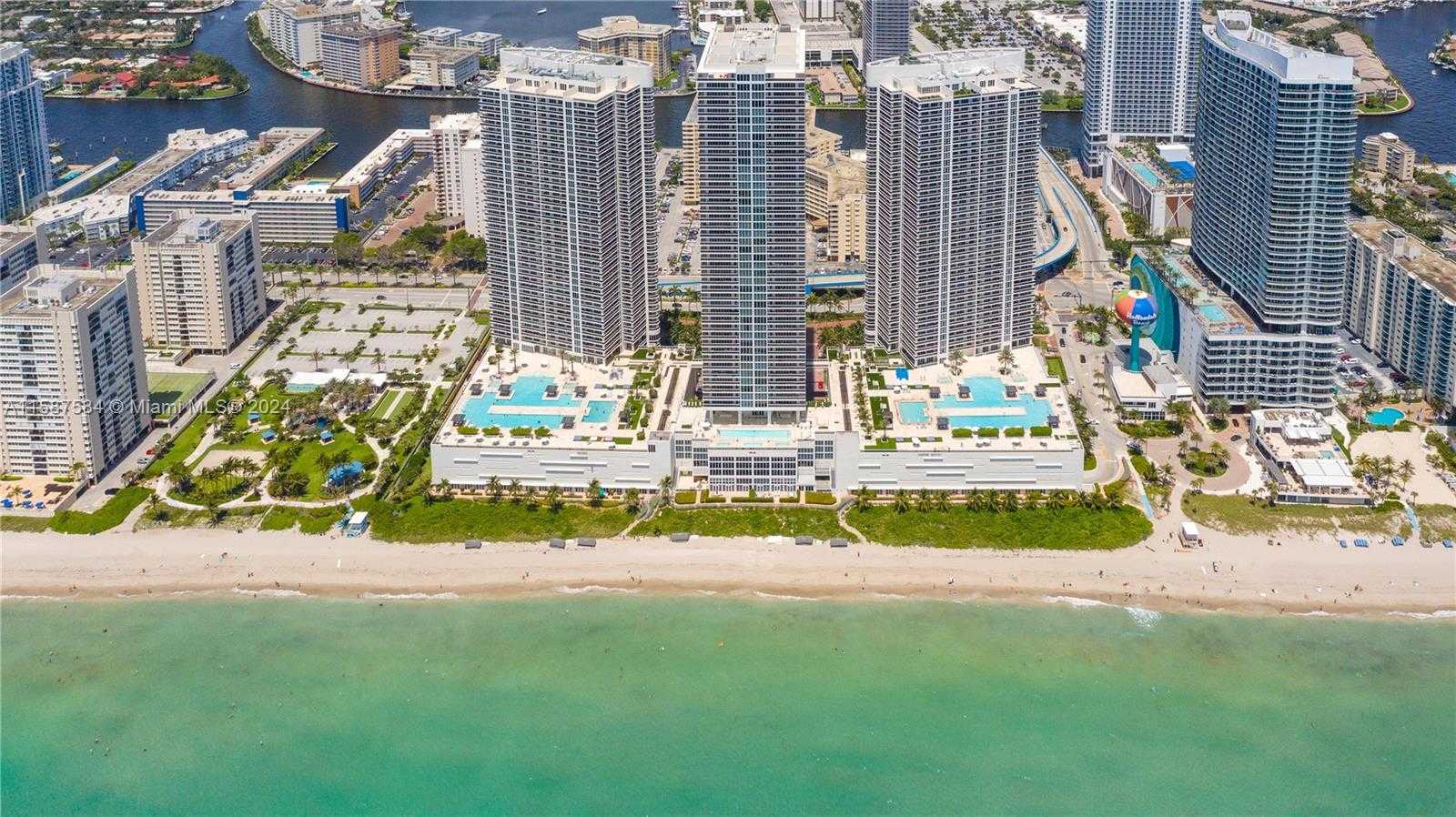Small Image of 1830 SOUTH OCEAN DR #4204, Hallandale Beach Number 31