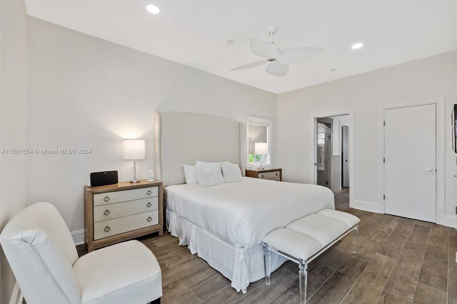 Small Image of 15122 FISHER ISLAND DR #15122, Miami Beach Number 13