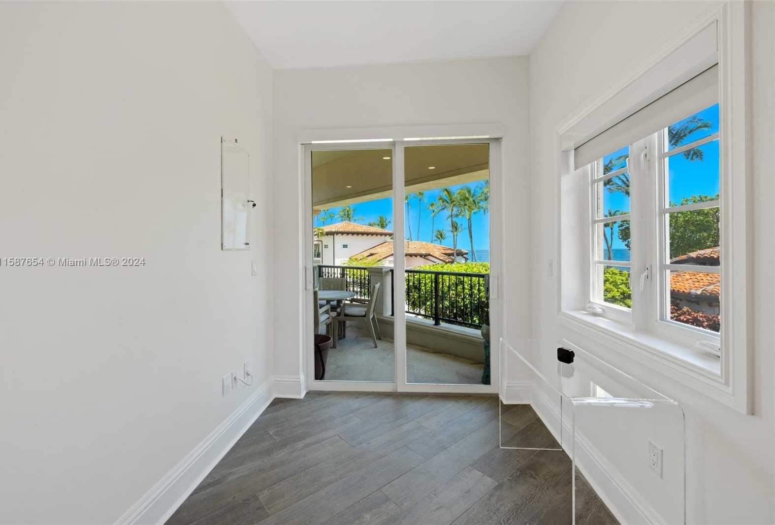 Small Image of 15122 FISHER ISLAND DR #15122, Miami Beach Number 14