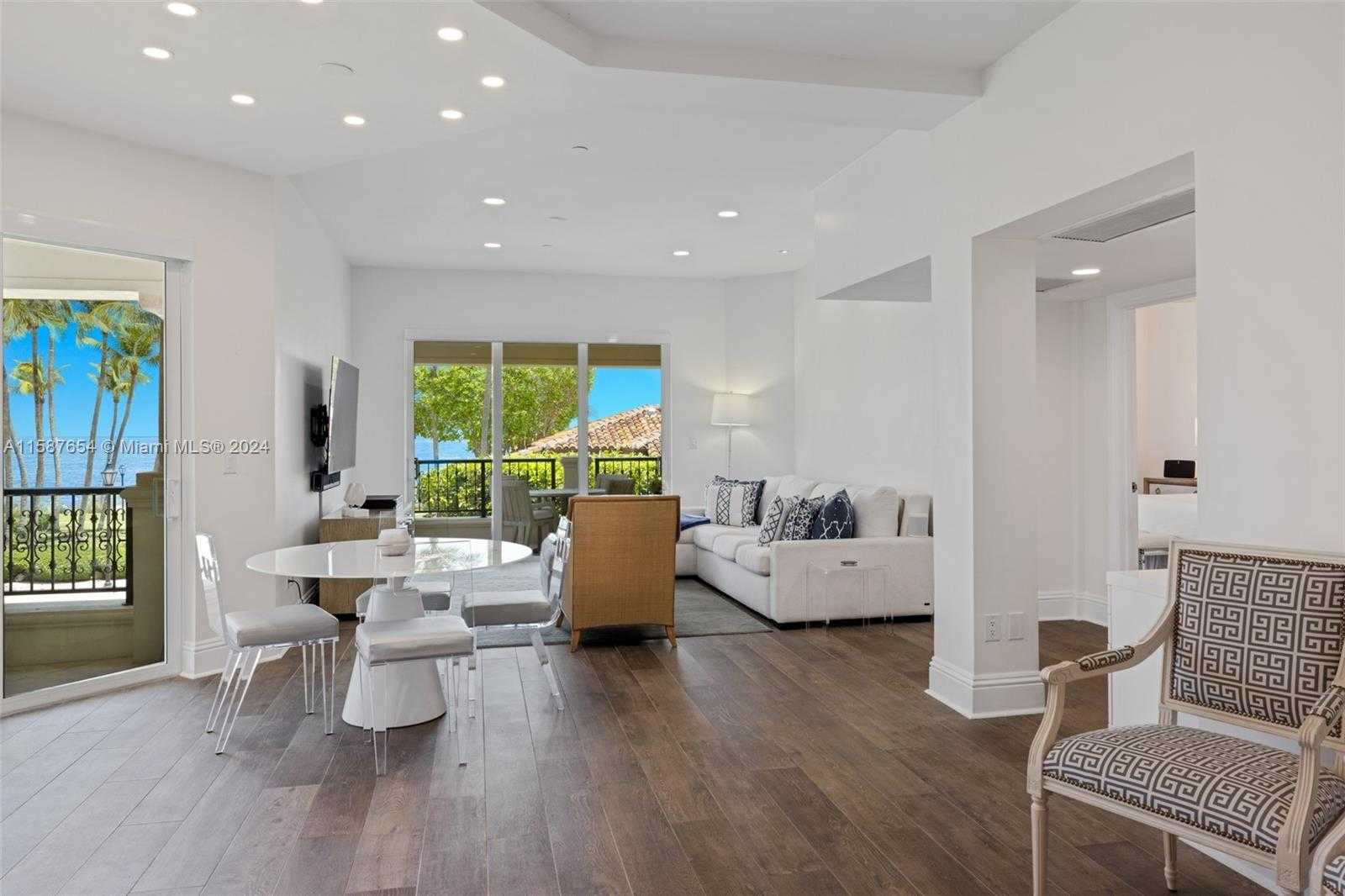 Small Image of 15122 FISHER ISLAND DR #15122, Miami Beach Number 2