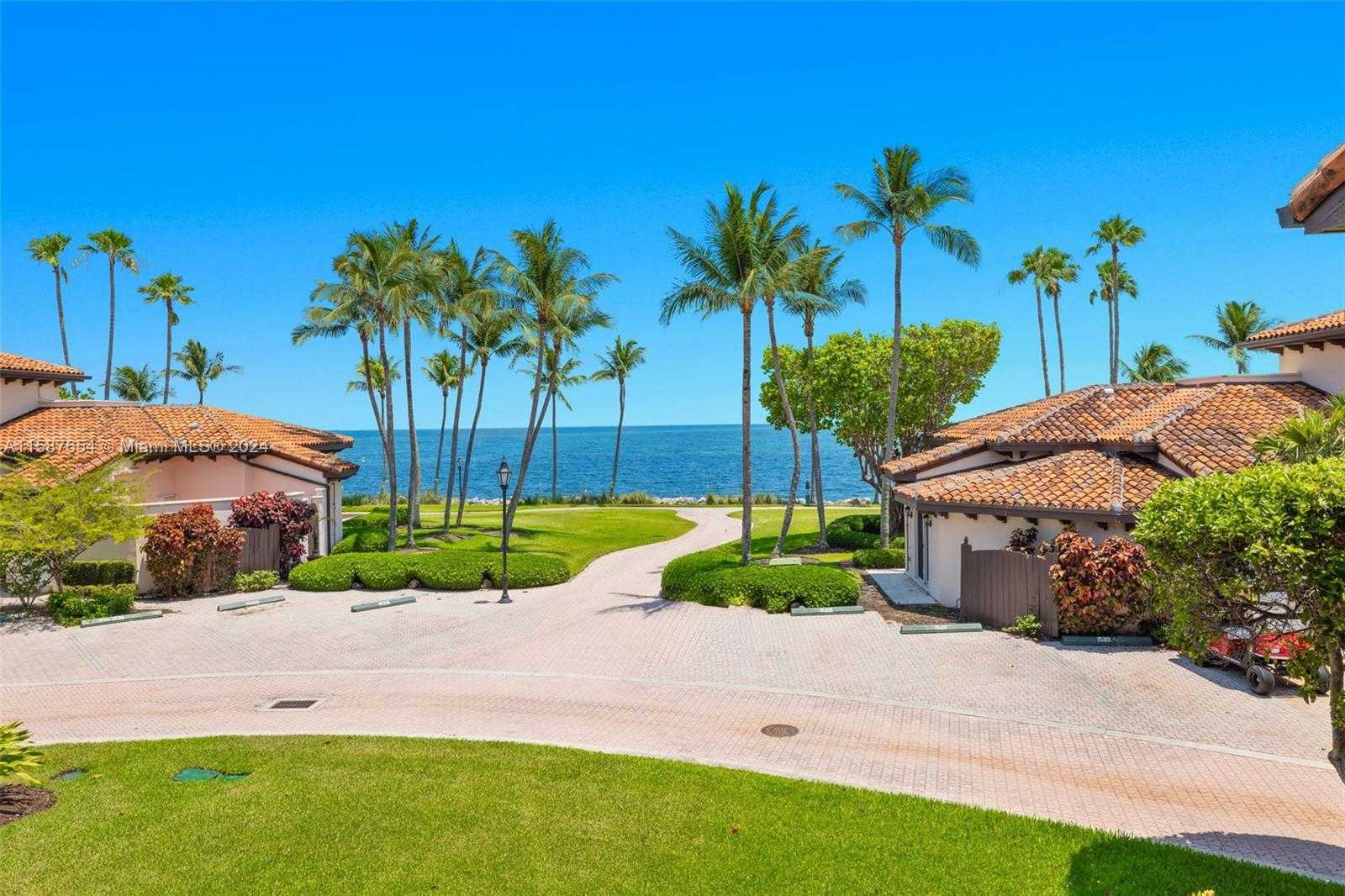 Small Image of 15122 FISHER ISLAND DR #15122, Miami Beach Number 26