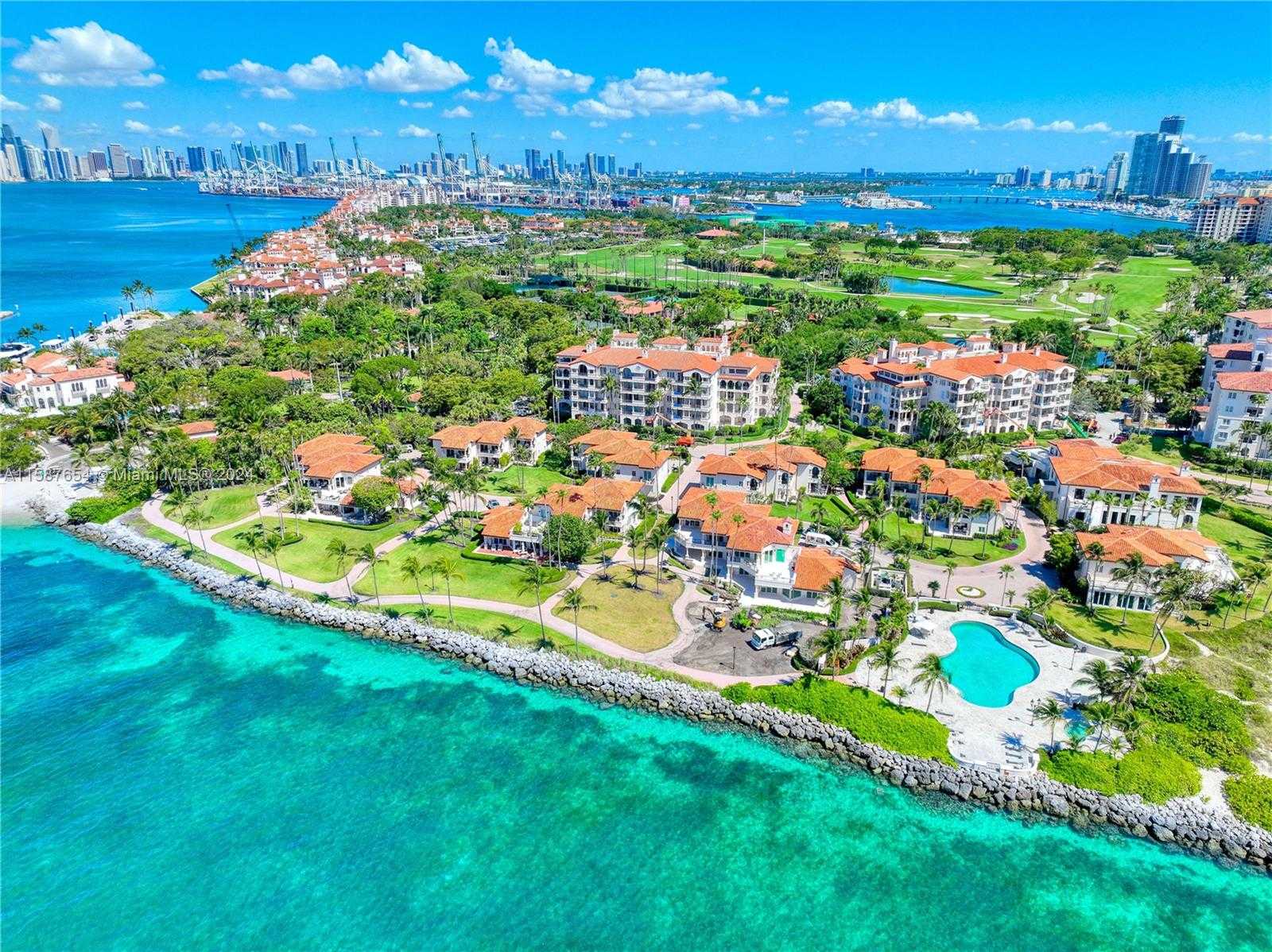Small Image of 15122 FISHER ISLAND DR #15122, Miami Beach Number 43