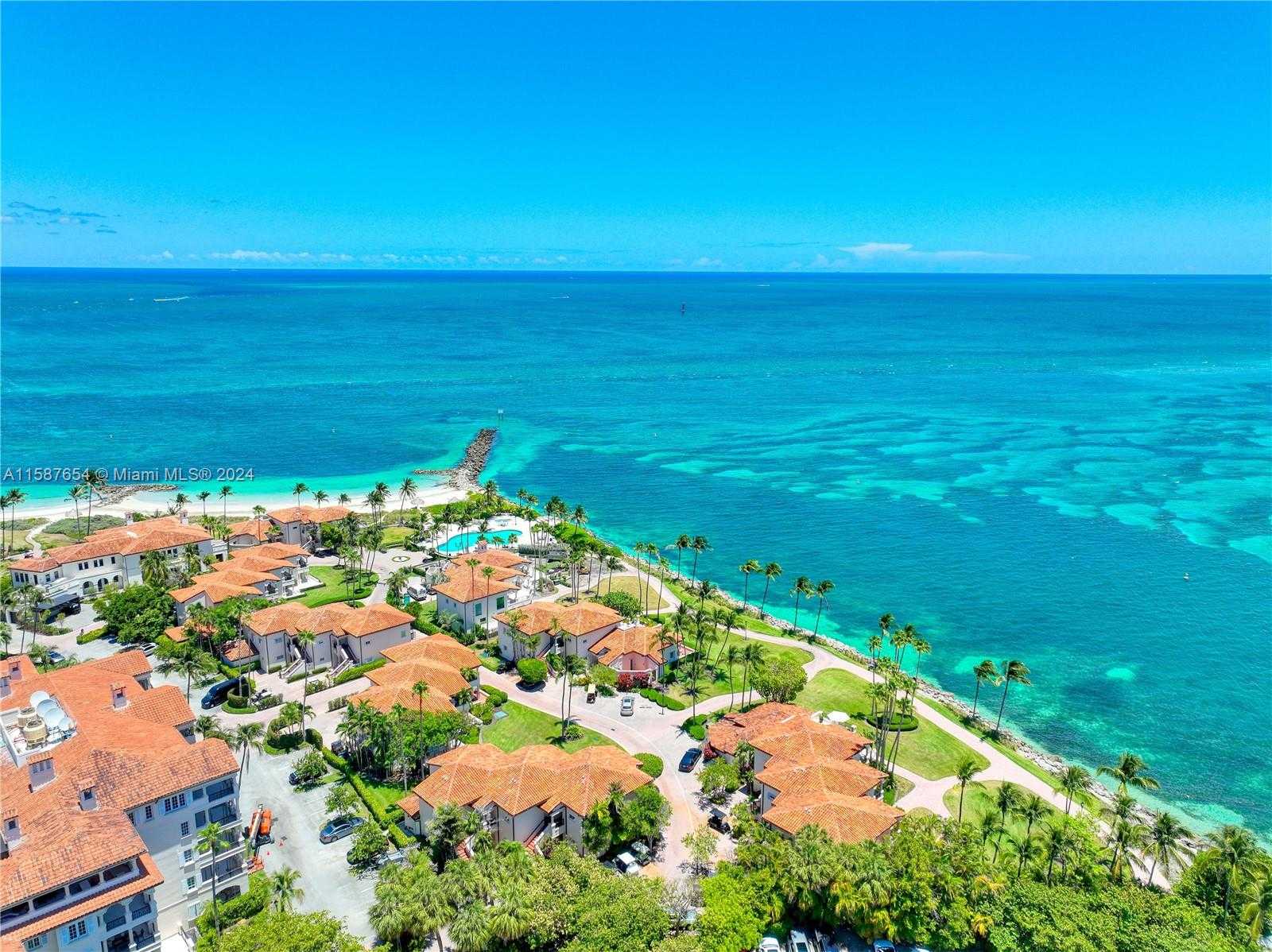 Small Image of 15122 FISHER ISLAND DR #15122, Miami Beach Number 46