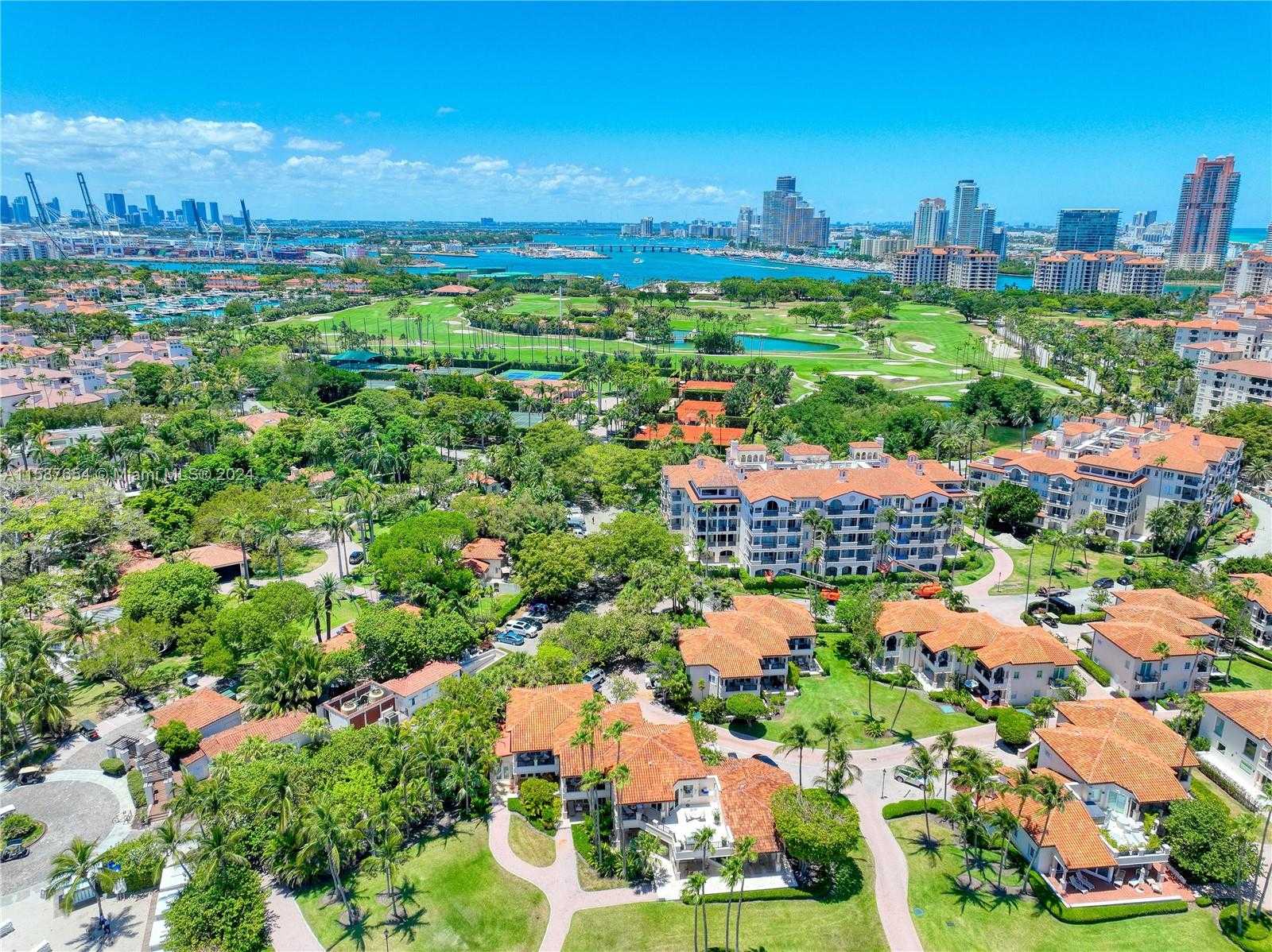 Small Image of 15122 FISHER ISLAND DR #15122, Miami Beach Number 50