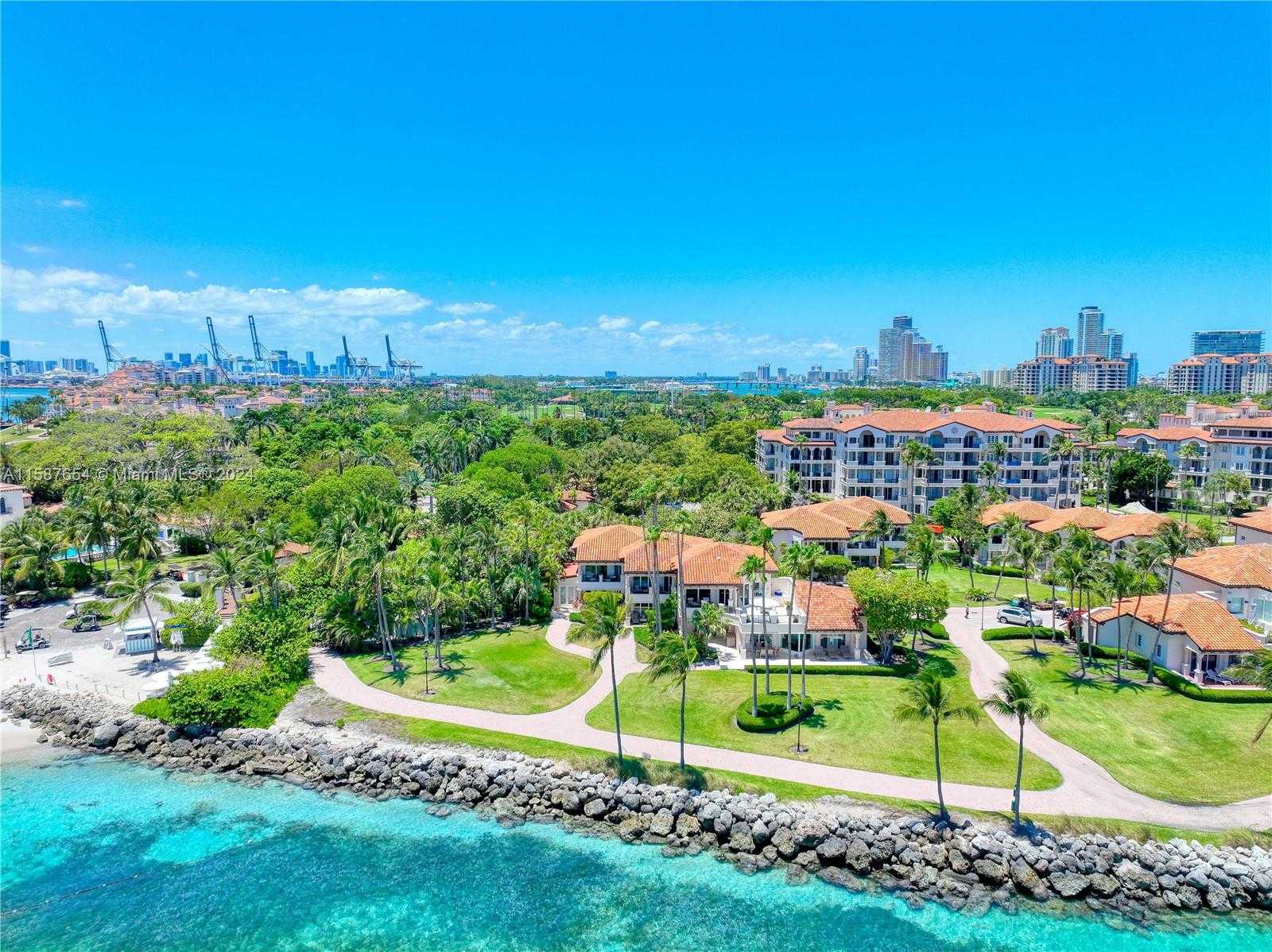 Small Image of 15122 FISHER ISLAND DR #15122, Miami Beach Number 54