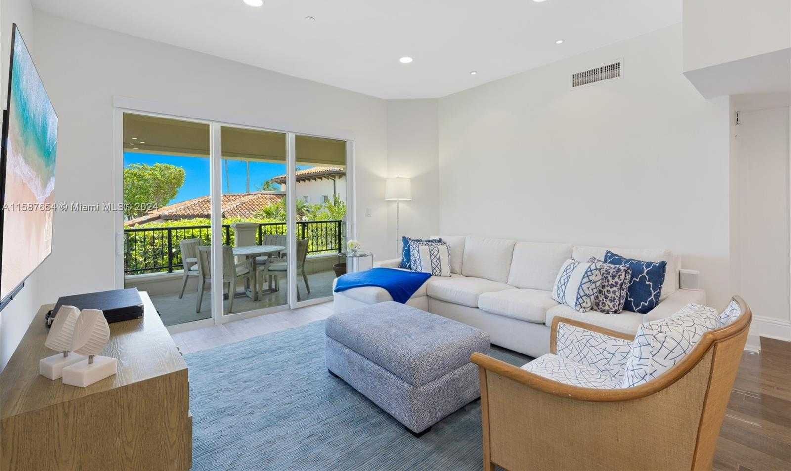 Small Image of 15122 FISHER ISLAND DR #15122, Miami Beach Number 7