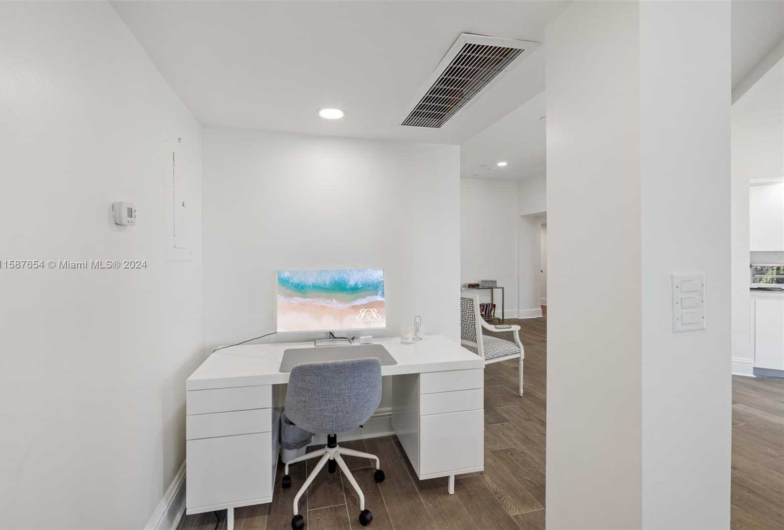 Small Image of 15122 FISHER ISLAND DR #15122, Miami Beach Number 9