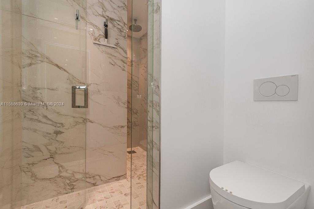 Small Image of 2301 COLLINS AVE #837, Miami Beach Number 23