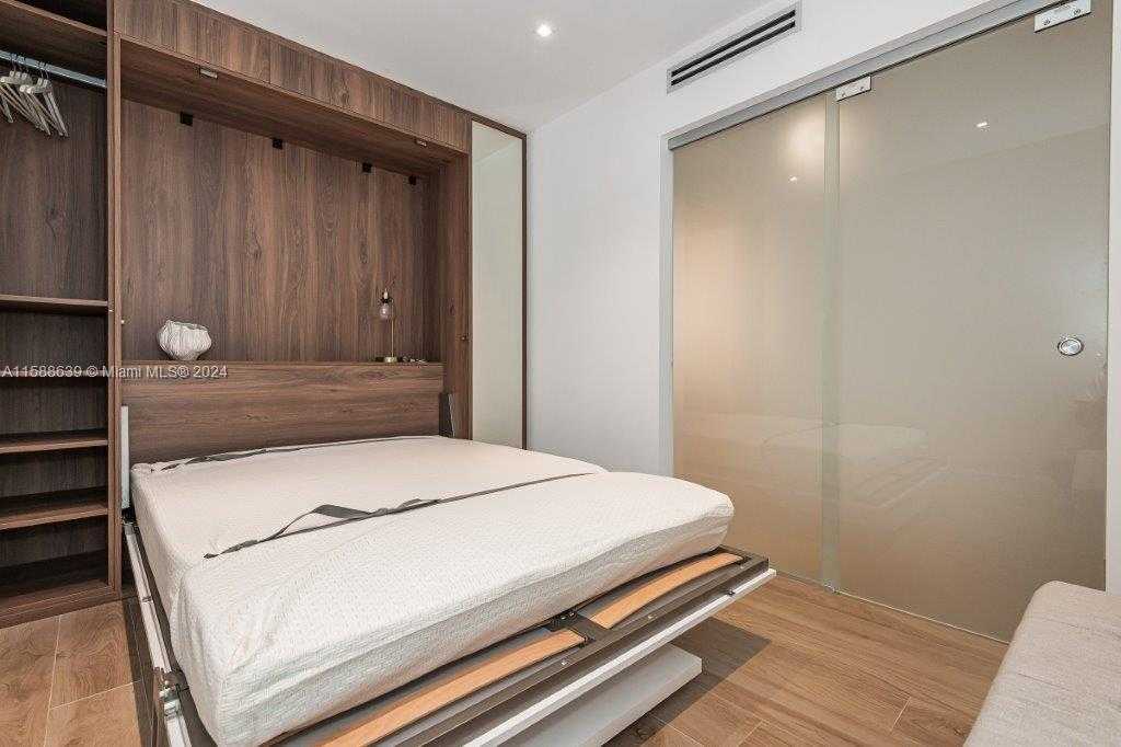 Small Image of 2301 COLLINS AVE #837, Miami Beach Number 26