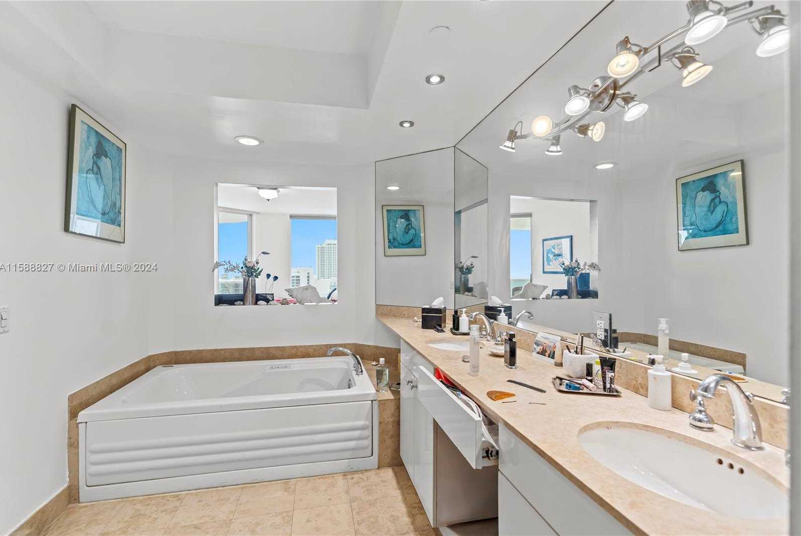 Small Image of 4775 COLLINS AVE #2404, Miami Beach Number 20
