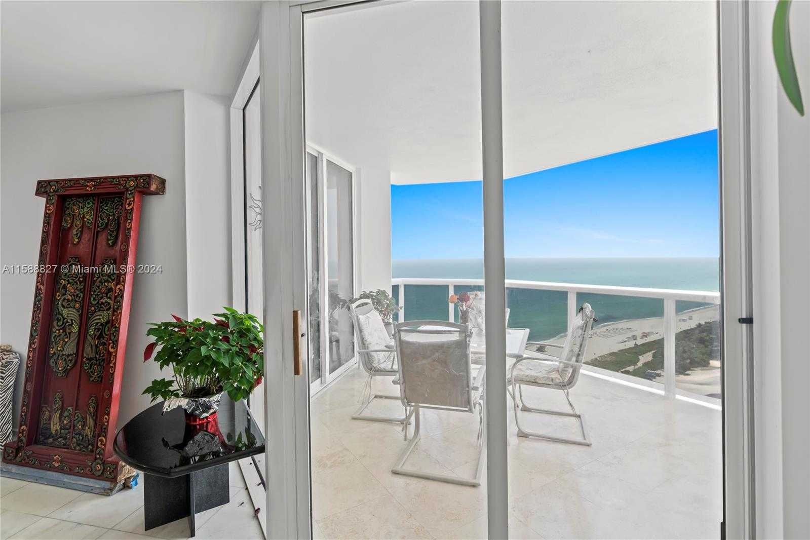Small Image of 4775 COLLINS AVE #2404, Miami Beach Number 3