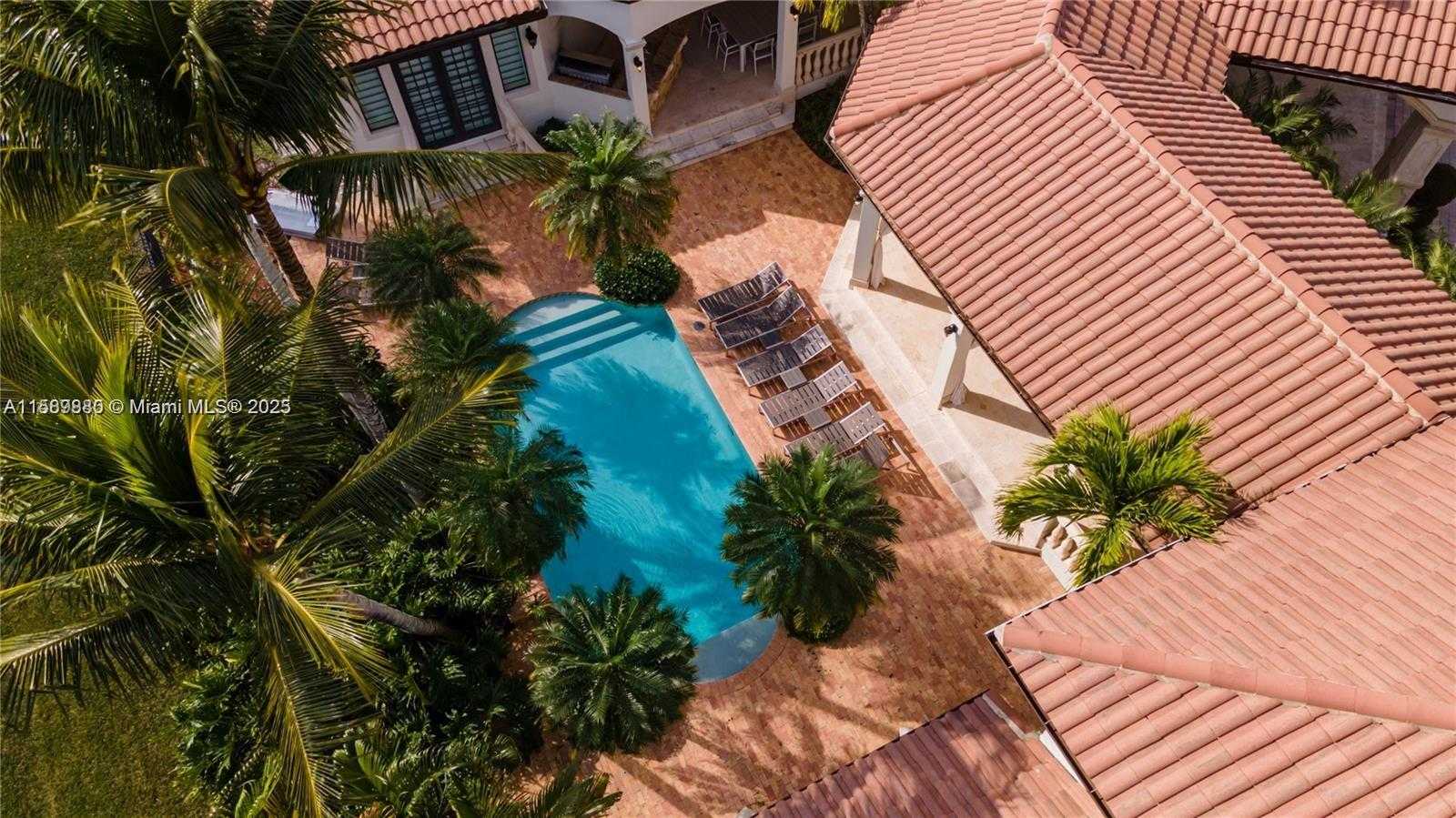 Small Image of 12000 NORTH WEST 6TH ST, Plantation Number 10