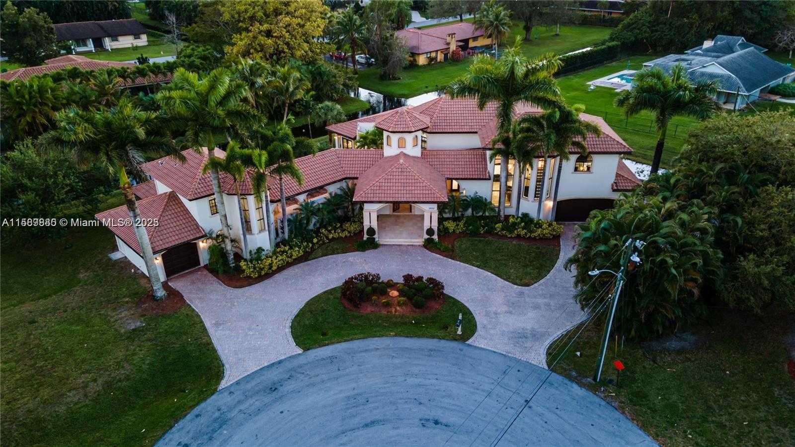 Small Image of 12000 NORTH WEST 6TH ST, Plantation Number 35