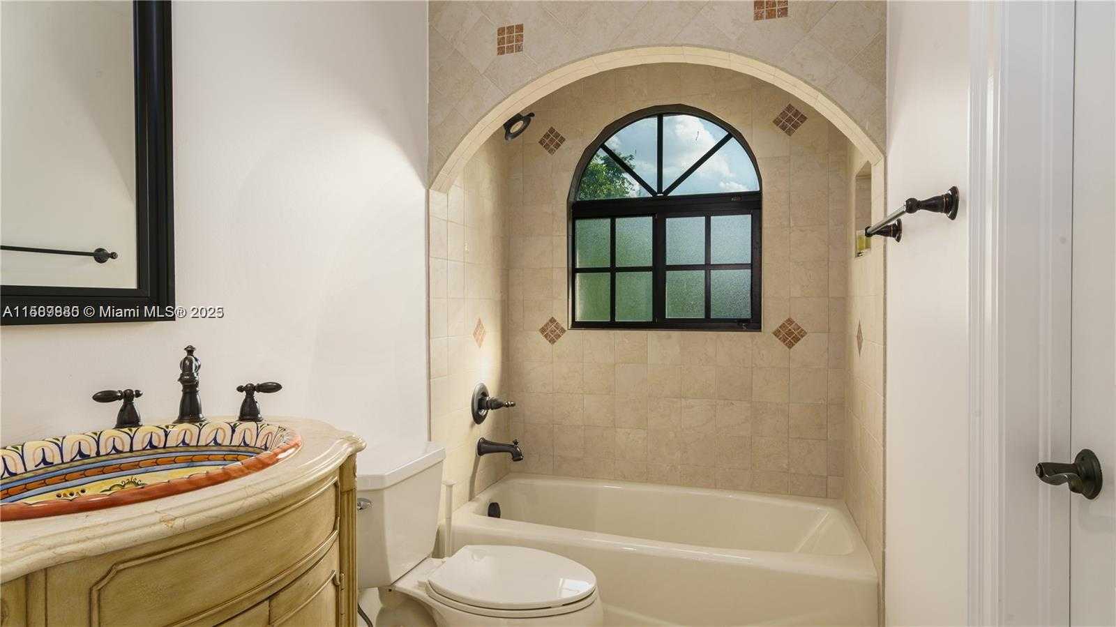 Small Image of 12000 NORTH WEST 6TH ST, Plantation Number 46