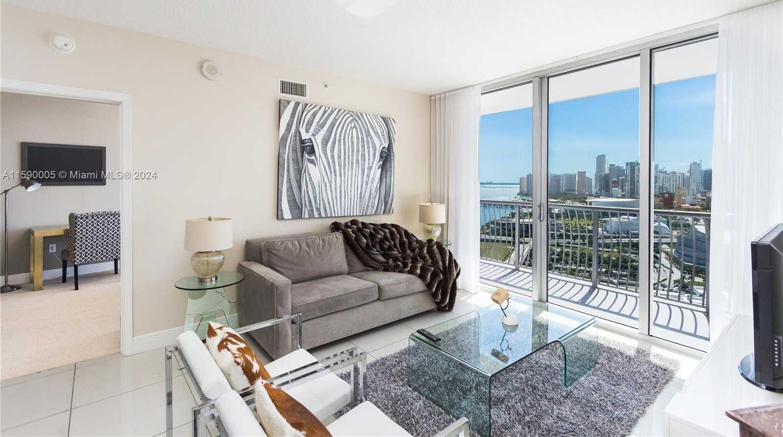Small Image of 1750 NORTH BAYSHORE DR #3512, Miami Number 4