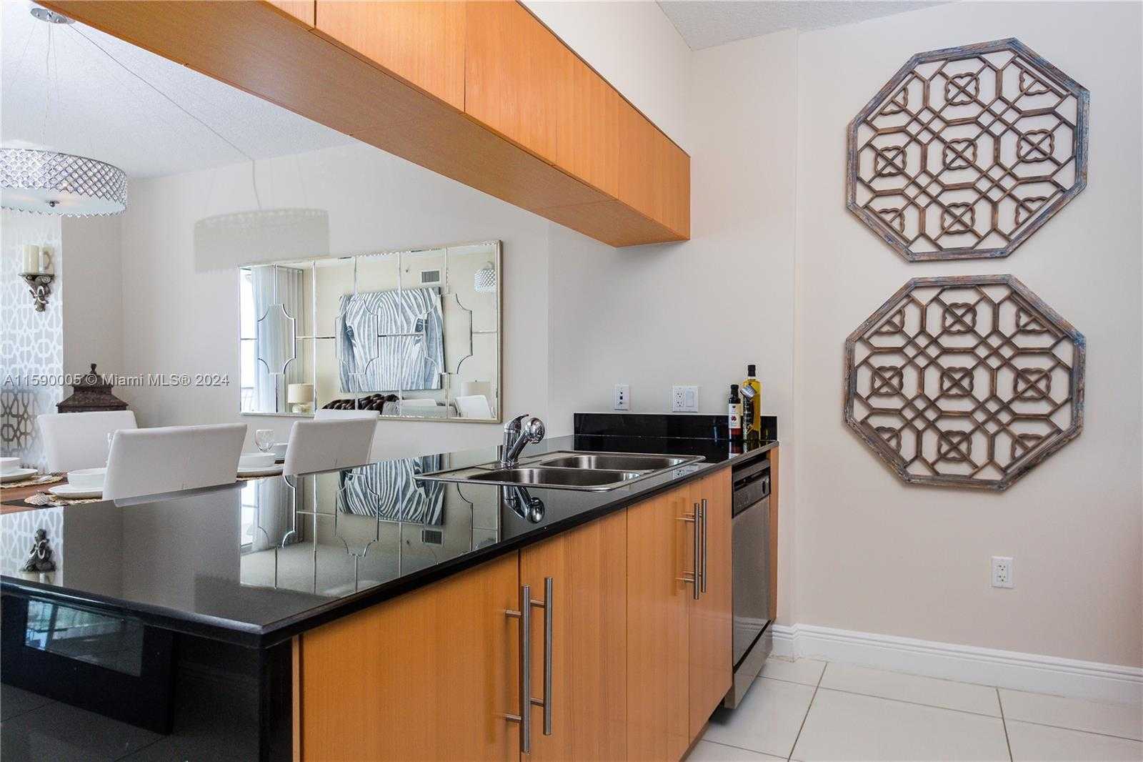 Small Image of 1750 NORTH BAYSHORE DR #3512, Miami Number 7
