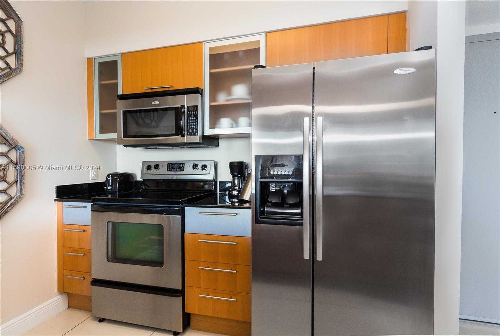 Small Image of 1750 NORTH BAYSHORE DR #3512, Miami Number 8