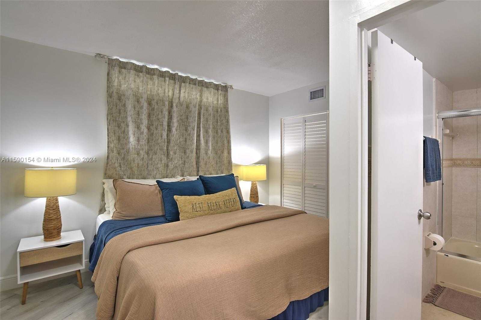 Small Image of 3725 SOUTH OCEAN DR #515, Hollywood Number 18
