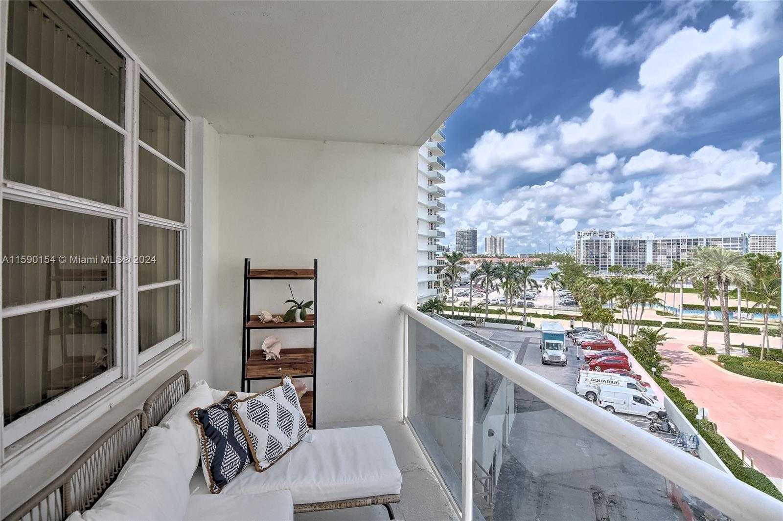 Small Image of 3725 SOUTH OCEAN DR #515, Hollywood Number 23