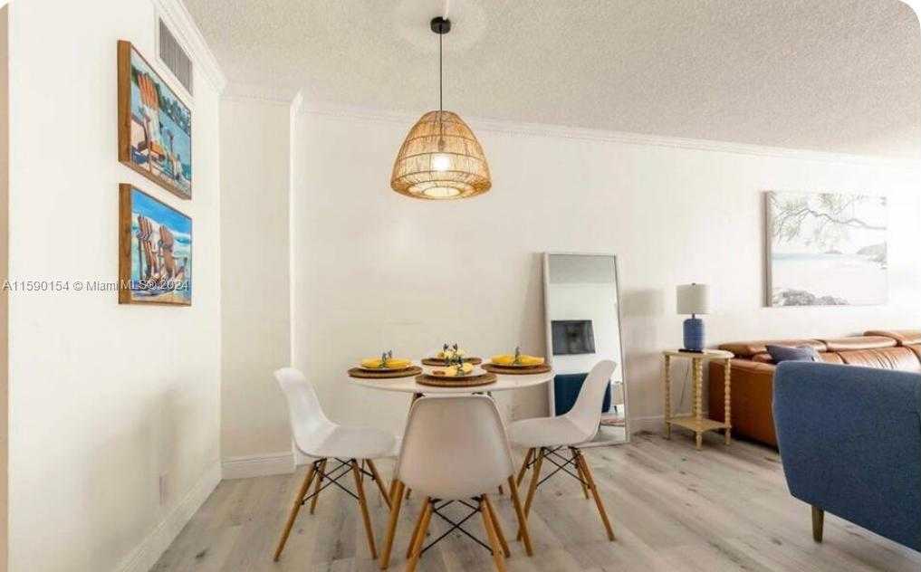 Small Image of 3725 SOUTH OCEAN DR #515, Hollywood Number 4